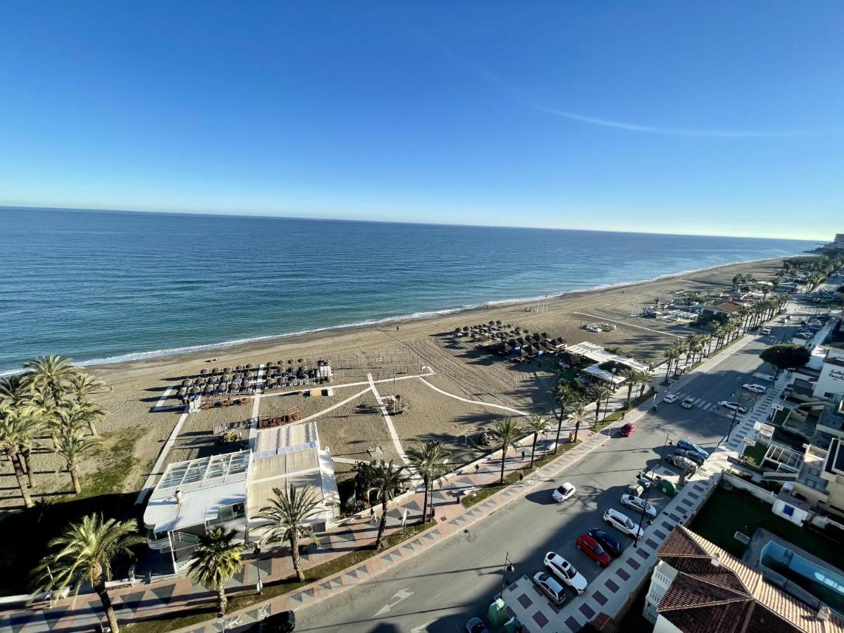 Exclusive Beachfront Apartment Torremolinos - Pool - Paddle - Tenis - Wifi - Central Aircon Exteriör bild