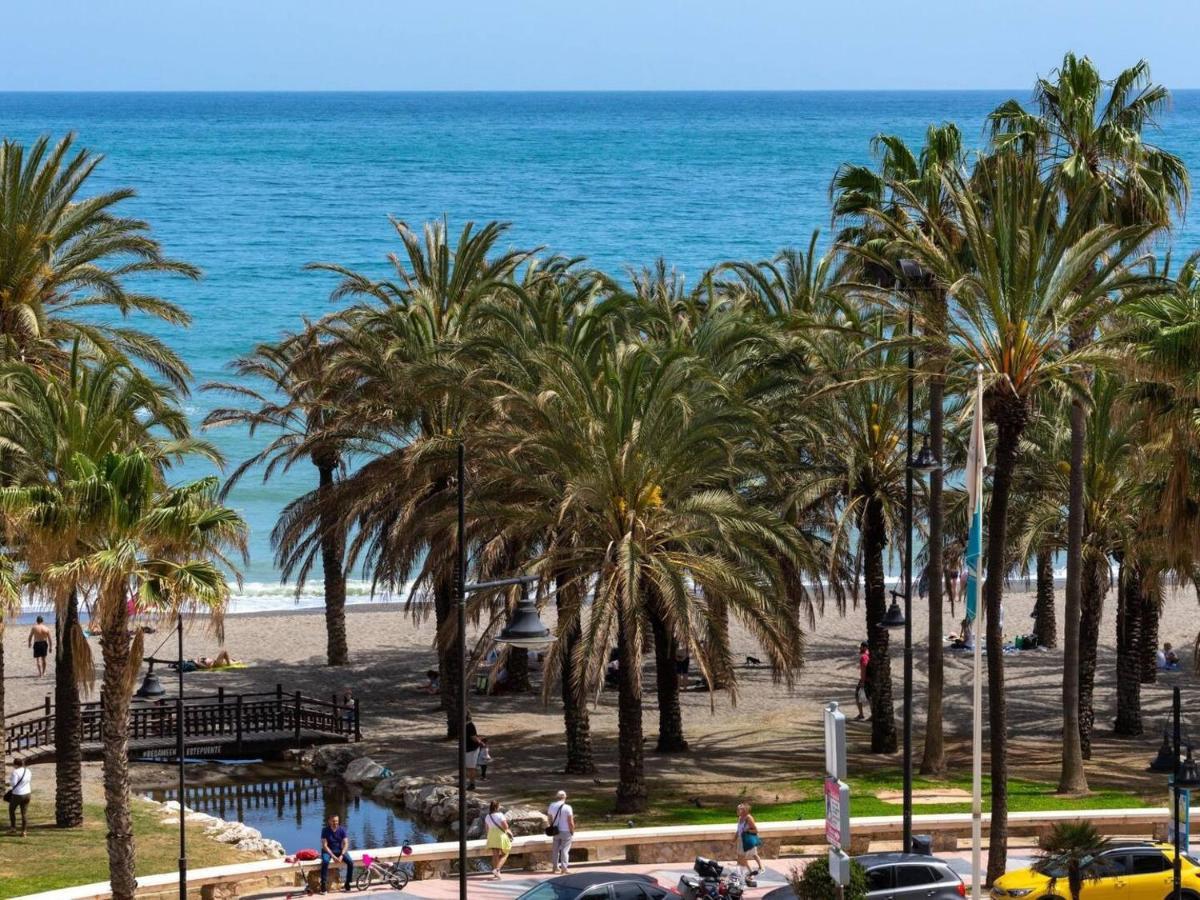 Exclusive Beachfront Apartment Torremolinos - Pool - Paddle - Tenis - Wifi - Central Aircon Exteriör bild