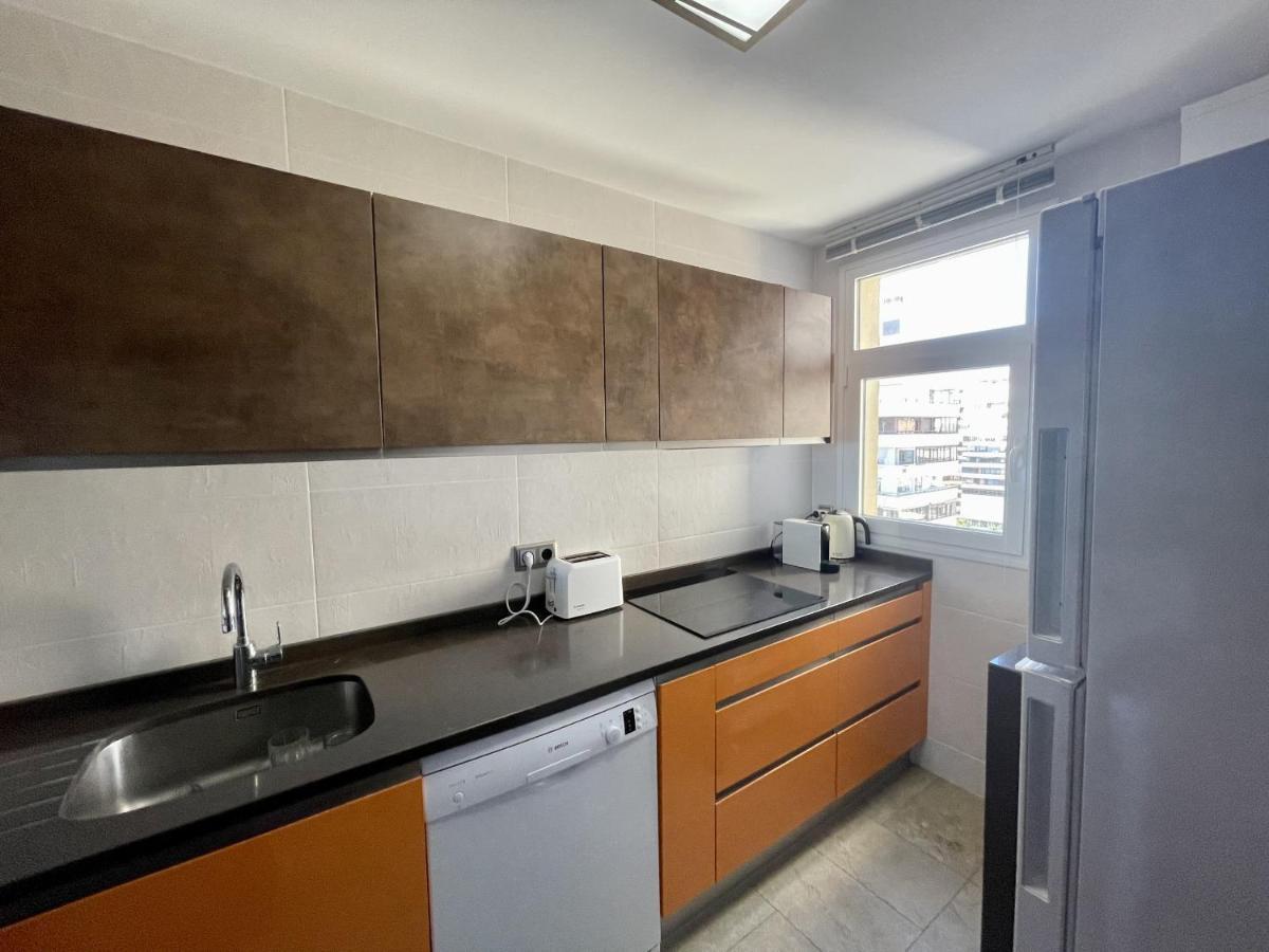 Exclusive Beachfront Apartment Torremolinos - Pool - Paddle - Tenis - Wifi - Central Aircon Exteriör bild