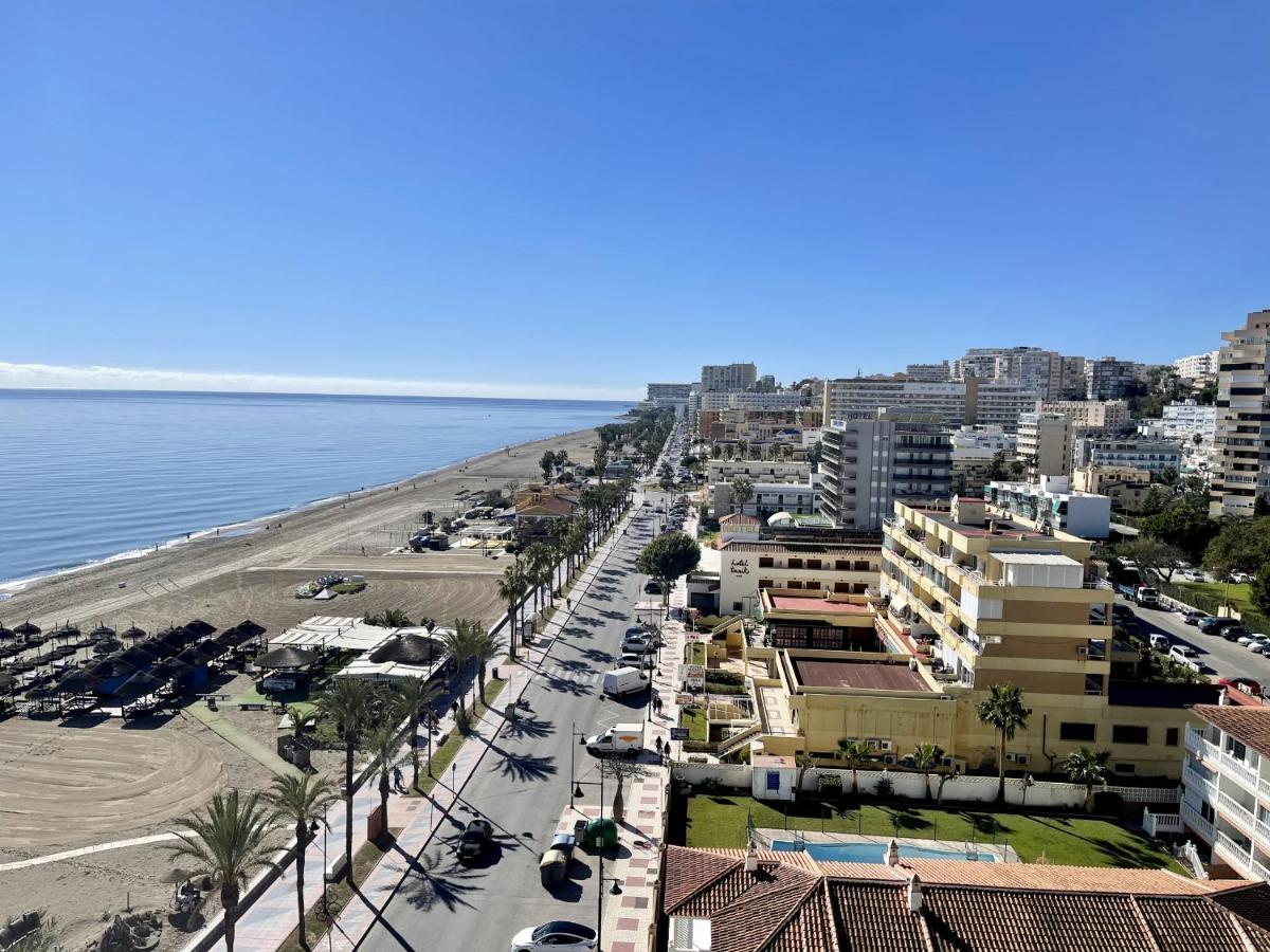 Exclusive Beachfront Apartment Torremolinos - Pool - Paddle - Tenis - Wifi - Central Aircon Exteriör bild