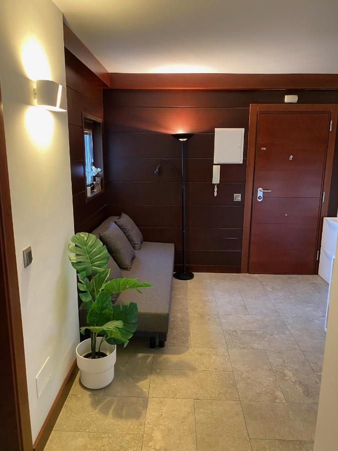 Exclusive Beachfront Apartment Torremolinos - Pool - Paddle - Tenis - Wifi - Central Aircon Exteriör bild